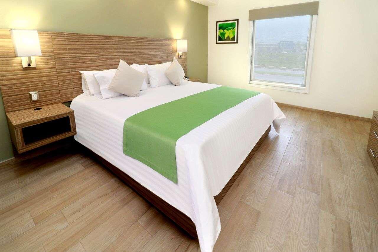 Wyndham Garden Monterrey Valle Real Zewnętrze zdjęcie