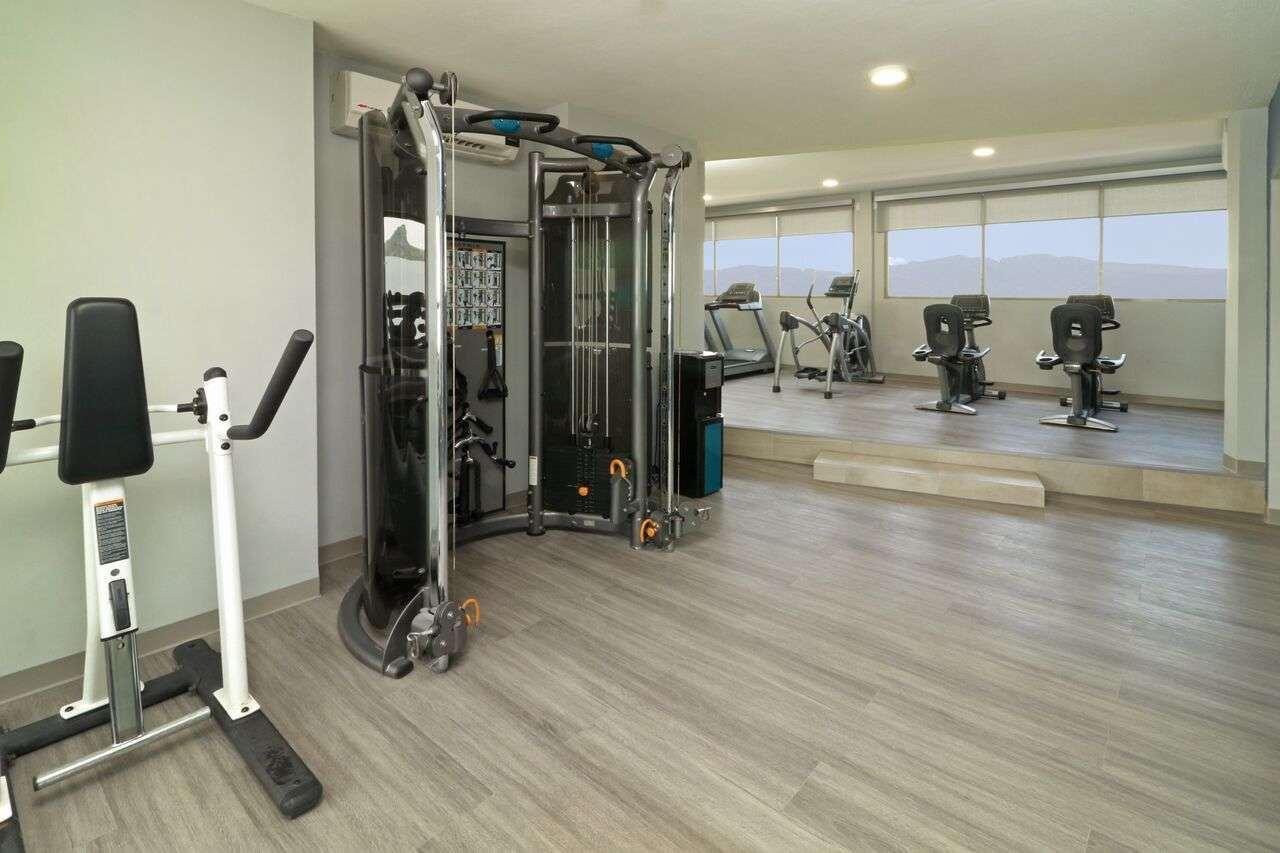 Wyndham Garden Monterrey Valle Real Zewnętrze zdjęcie