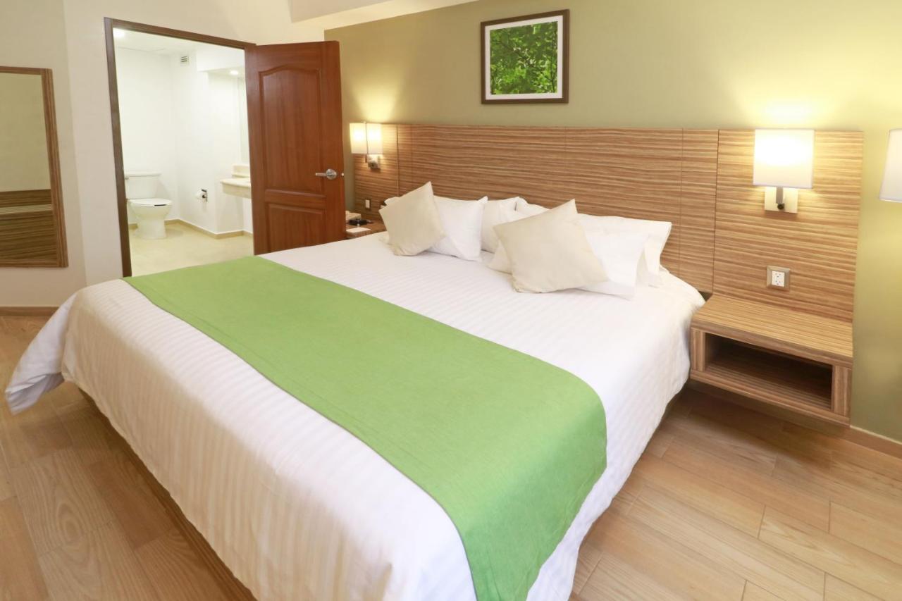 Wyndham Garden Monterrey Valle Real Zewnętrze zdjęcie
