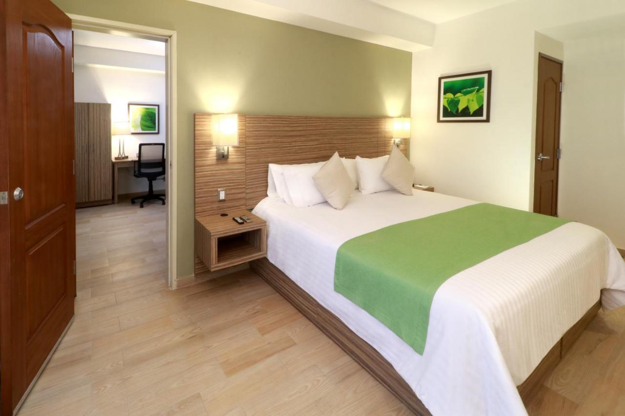 Wyndham Garden Monterrey Valle Real Zewnętrze zdjęcie
