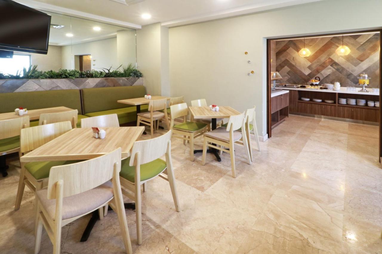 Wyndham Garden Monterrey Valle Real Zewnętrze zdjęcie