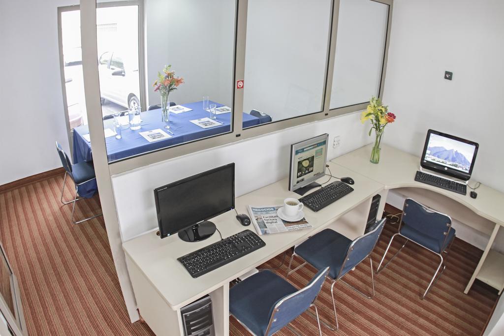 Wyndham Garden Monterrey Valle Real Zaplecze biznesowe zdjęcie