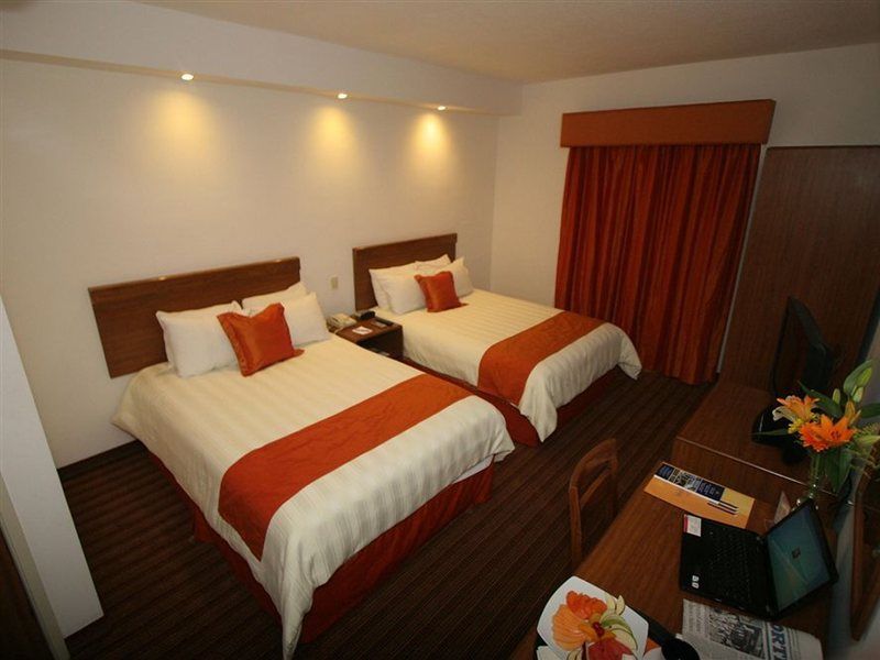 Wyndham Garden Monterrey Valle Real Zewnętrze zdjęcie