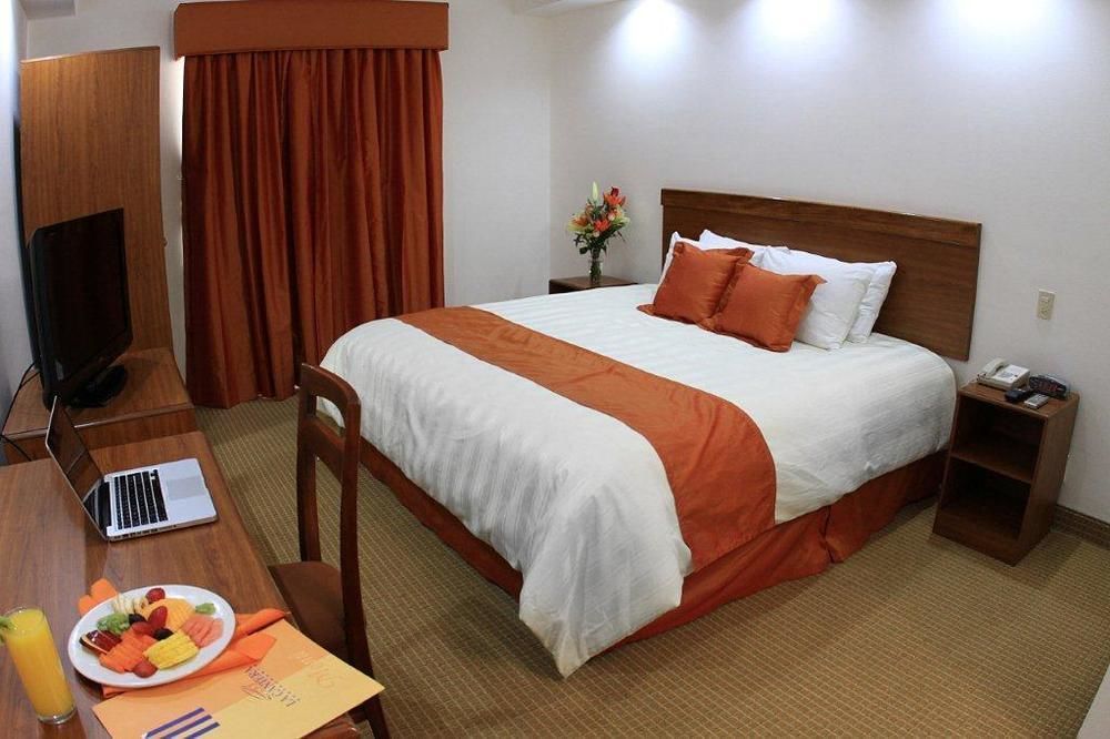 Wyndham Garden Monterrey Valle Real Zewnętrze zdjęcie