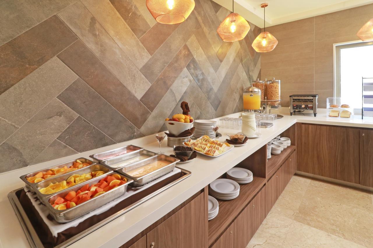 Wyndham Garden Monterrey Valle Real Zewnętrze zdjęcie